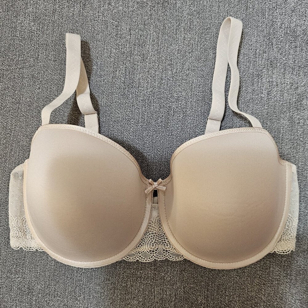 Chantelle Le Marais Bra 34DD (also in bundle!)